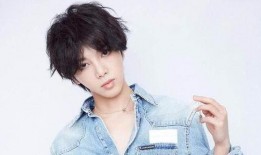 娱乐圈爆料君华晨宇是谁,娱乐圈爆料君眼中的音乐才子